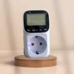 Intelligens termosztát, hőmérséklet-szabályozó kapcsoló